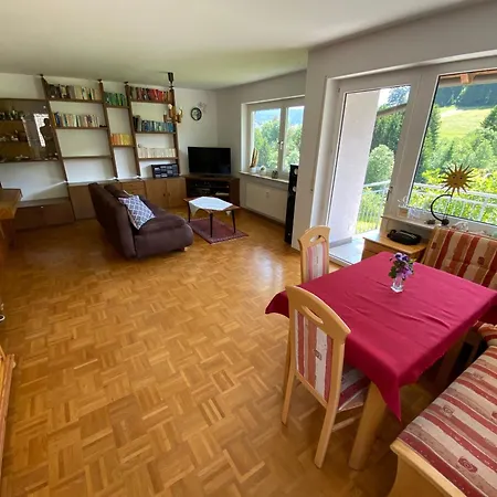 Schwarzwald Idylle Apartmán *